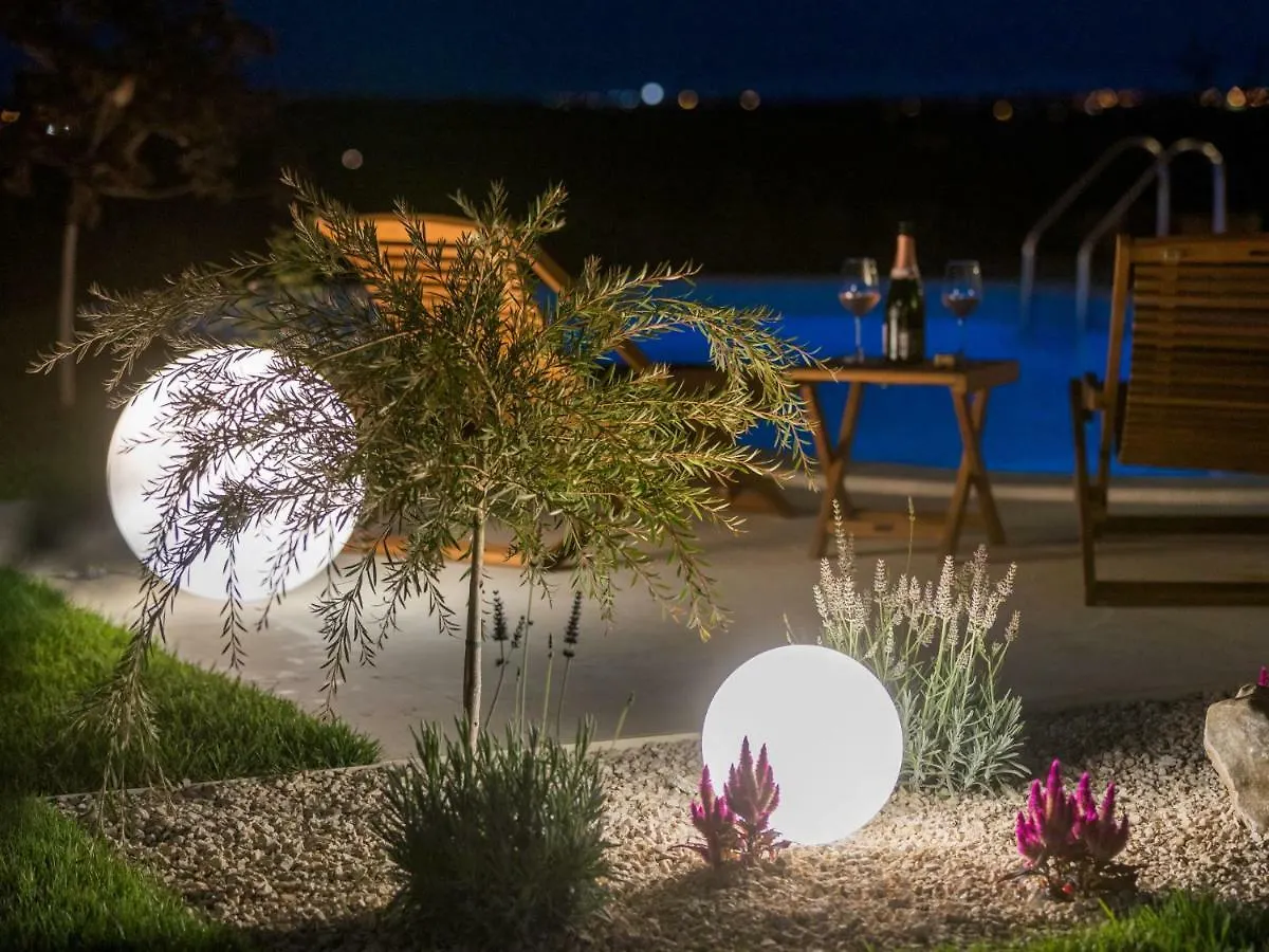 Holiday Home Villa Figlica By Interhome Vilanija